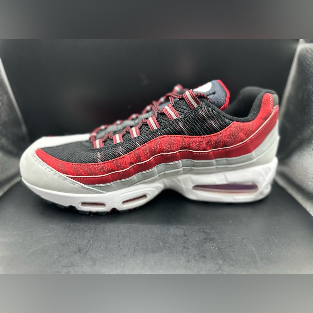 Nike Air Max 95 Yardrunners Pack Morehouse Men’s Sz 13 (NEW) II7276 001 No Box - Picture 4 of 10